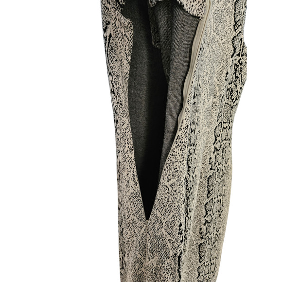 Calvin Klein Gray Snake Skin Print Sleeveless Sheath Dress Womens Size 8 - Picture 4 of 6